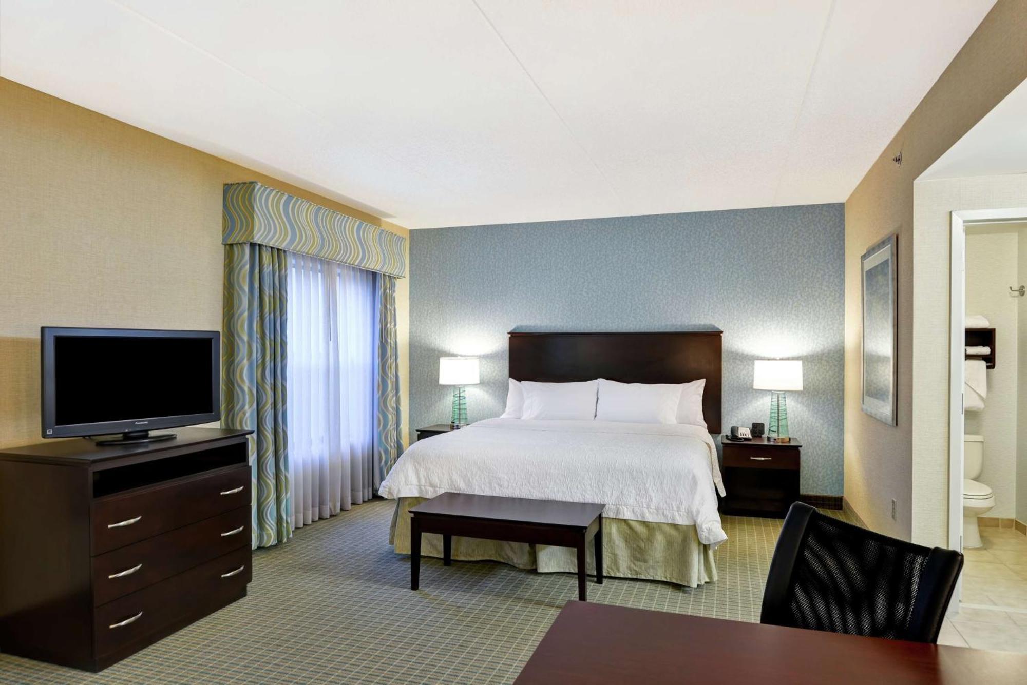 Hampton Inn & Suites Wilkes-Barre Bagian luar foto