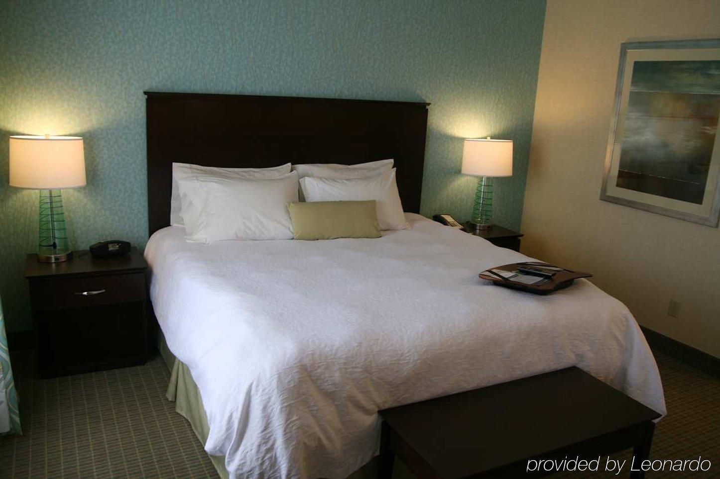 Hampton Inn & Suites Wilkes-Barre Bagian luar foto