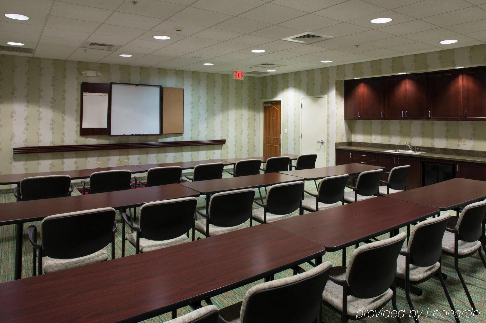 Hampton Inn & Suites Wilkes-Barre Bagian luar foto