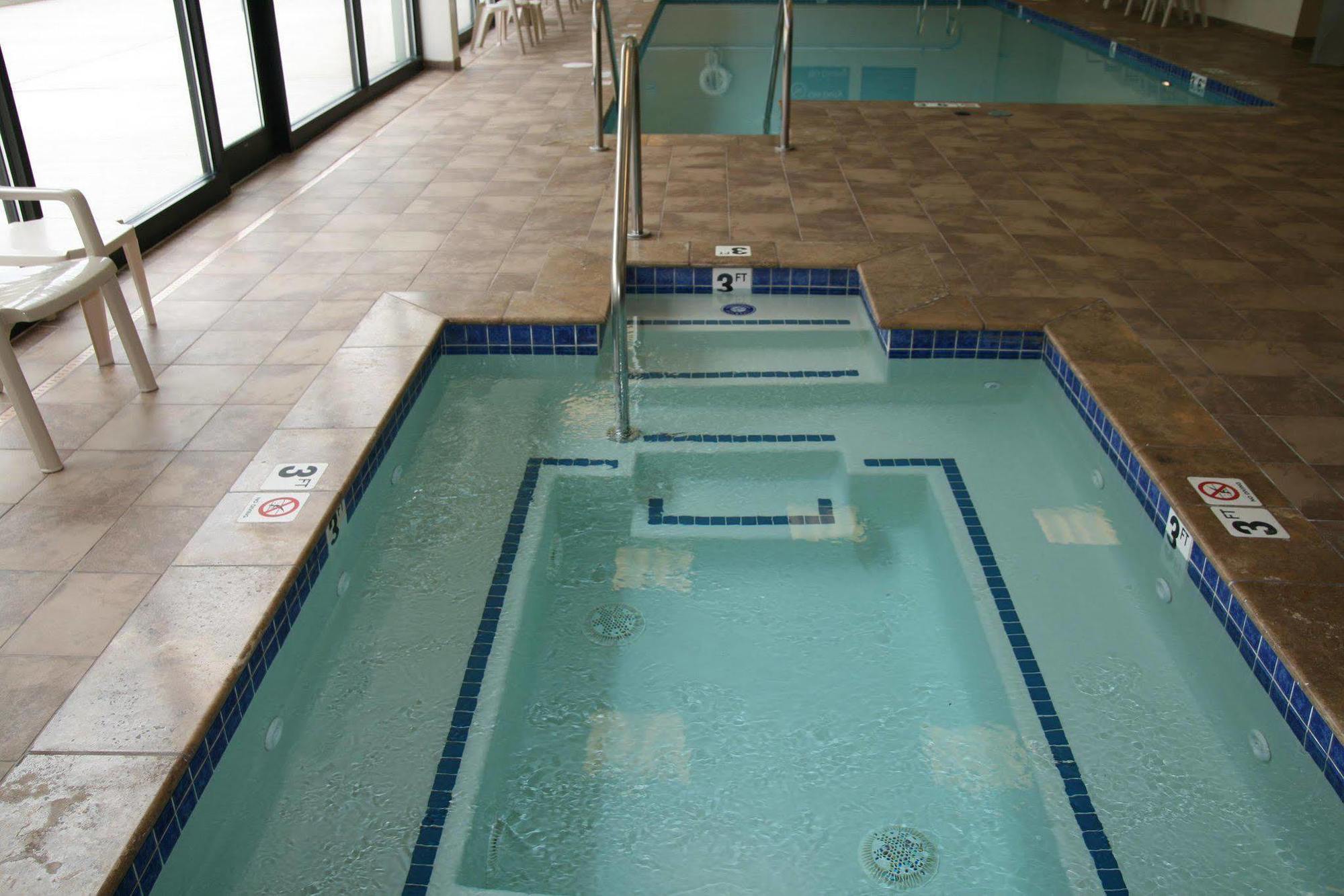 Hampton Inn & Suites Wilkes-Barre Fasilitas foto